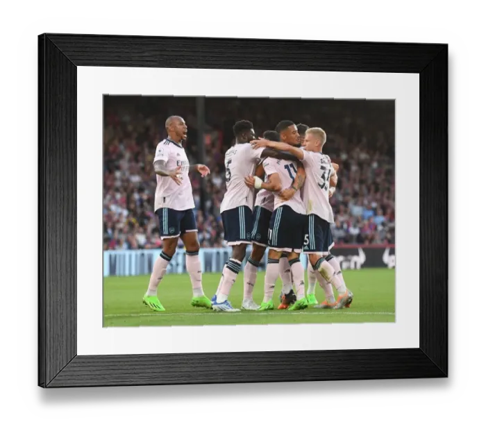 Framed Print : Martinelli's Stunner: Arsenal Kick Off New Season with Thrilling Win Over Crystal Palace Framed Print : Martinelli's Stunner: Arsenal Kick Off New Season with Thrilling Win Over Crystal Palace