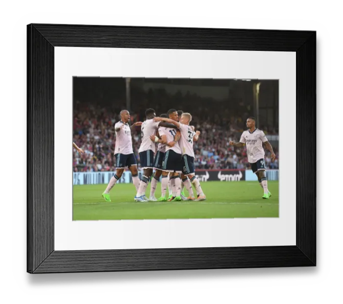 Framed Print : Arsenal Kick-Off Premier League Season with Martinelli's Stunner vs Crystal Palace