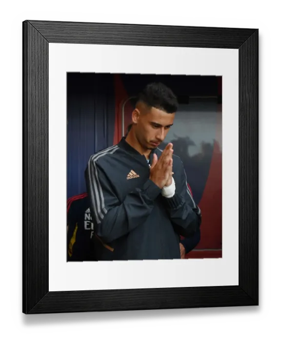 Framed Print : Gabriel Martinelli Readies for Crystal Palace Clash: Arsenal vs. Crystal Palace, Premier League 2022-23