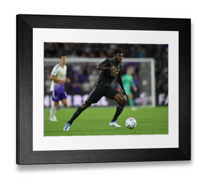 Framed Print : Arsenal's Thomas Partey in Action against Orlando City SC during 2022-23 Pre-Season Friendly