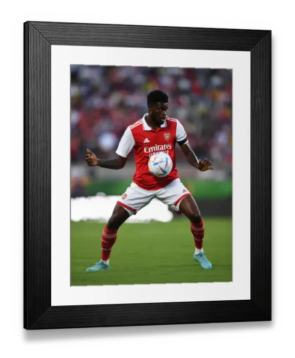 Framed Print : Thomas Partey vs. Chelsea: Arsenal Star Clashes in Florida Cup Showdown Framed Print : Thomas Partey vs. Chelsea: Arsenal Star Clashes in Florida Cup Showdown