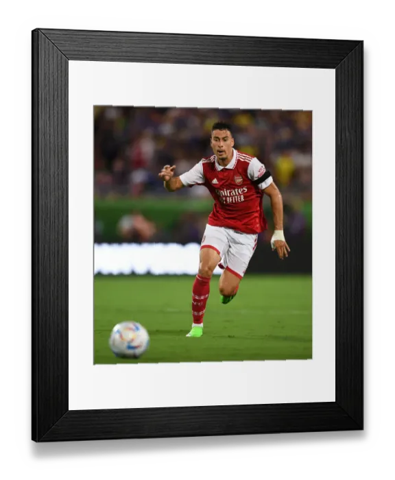 Framed Print : Arsenal's Gabriel Martinelli Faces Off Against Chelsea in Florida Cup Showdown Framed Print : Arsenal's Gabriel Martinelli Faces Off Against Chelsea in Florida Cup Showdown