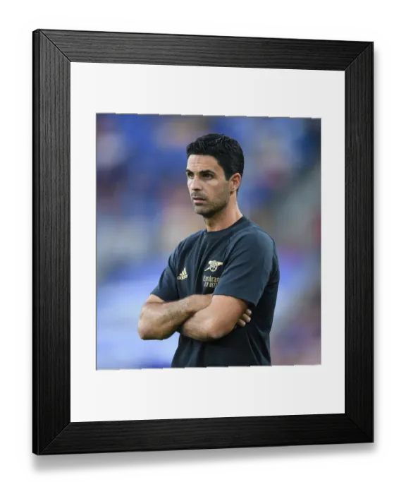 Framed Print : Mikel Arteta Goes Head-to-Head with Everton in Arsenal's Pre-Season Clash, Baltimore 2022