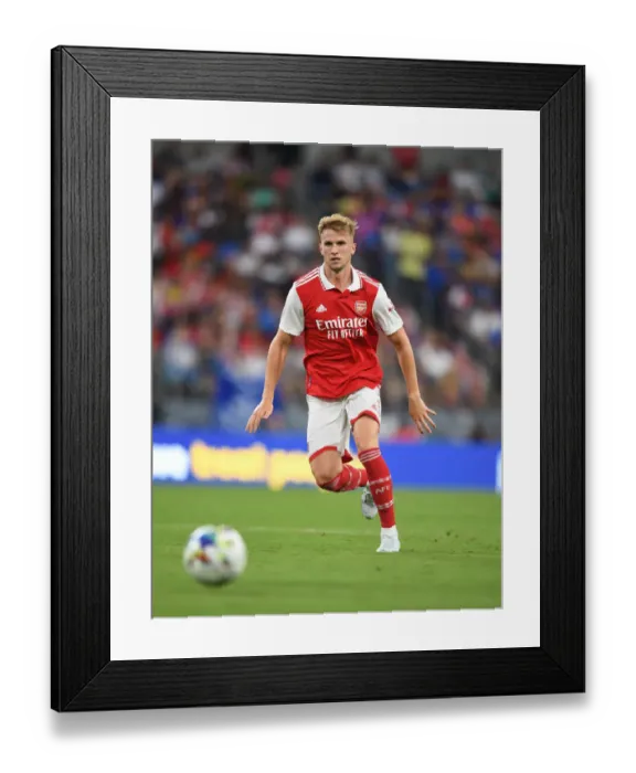 Framed Print : Arsenal vs. Everton: Pre-Season Clash in Baltimore, 2022 Framed Print : Arsenal vs. Everton: Pre-Season Clash in Baltimore, 2022
