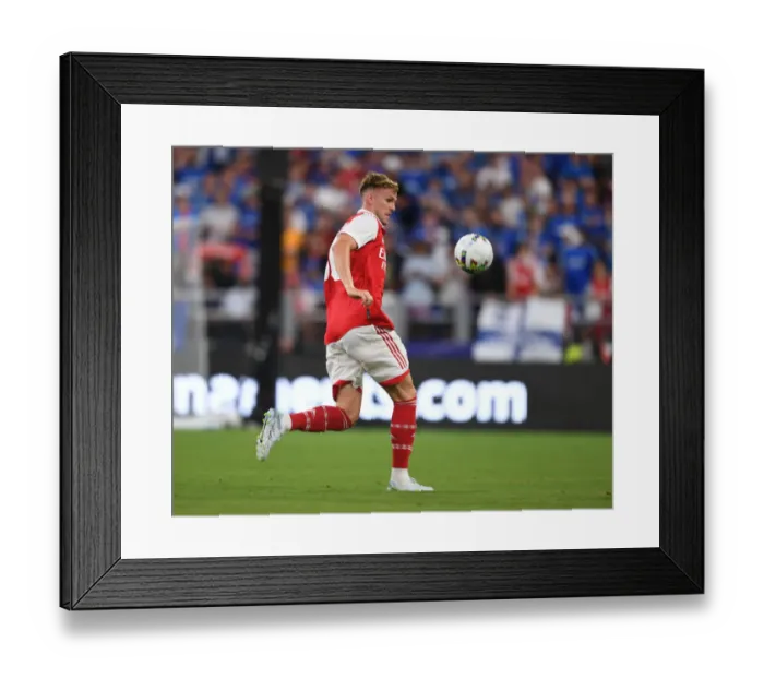 Framed Print : Arsenal's Rob Holding in Pre-Season Action Against Everton in Baltimore