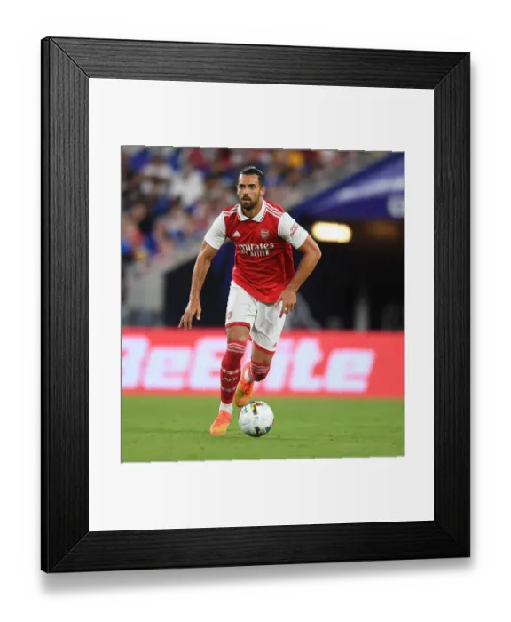 Framed Print : Arsenal's Pablo Mari in Action against Everton during Pre-Season Friendly (2022-23) Framed Print : Arsenal's Pablo Mari in Action against Everton during Pre-Season Friendly (2022-23)