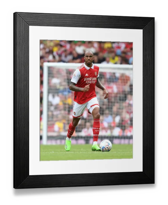 Framed Print : Arsenal vs Sevilla: Emirates Cup 2022 - Gabriel in Action Framed Print : Arsenal vs Sevilla: Emirates Cup 2022 - Gabriel in Action