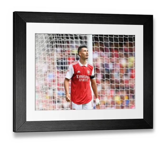 Framed Print : Arsenal's Martinelli Shines in Emirates Cup Clash Against Sevilla Framed Print : Arsenal's Martinelli Shines in Emirates Cup Clash Against Sevilla