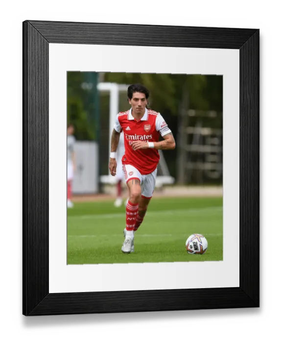 Framed Print : Arsenal's Hector Bellerin Shines in Pre-Season: Arsenal vs Ipswich Town (July 2022) Framed Print : Arsenal's Hector Bellerin Shines in Pre-Season: Arsenal vs Ipswich Town (July 2022)