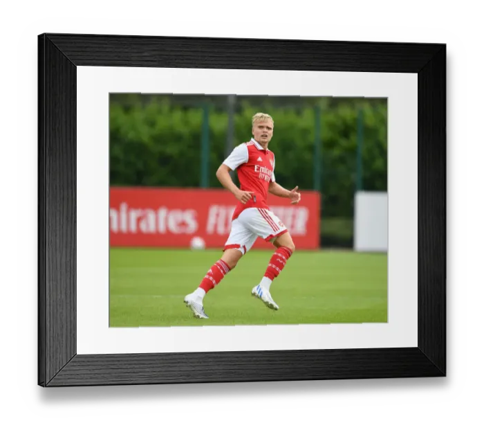 Framed Print : Arsenal FC: Matt Smith Training with Team during Pre-Season Match against Ipswich Town (2022-23) Framed Print : Arsenal FC: Matt Smith Training with Team during Pre-Season Match against Ipswich Town (2022-23)