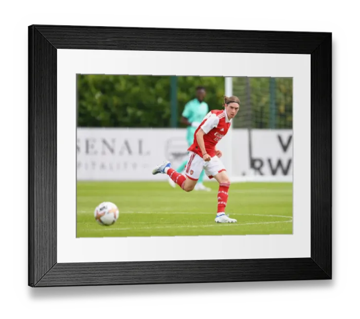 Framed Print : Marcelo Flores Steals the Show: Arsenal's Victory Over Ipswich Town in Pre-Season