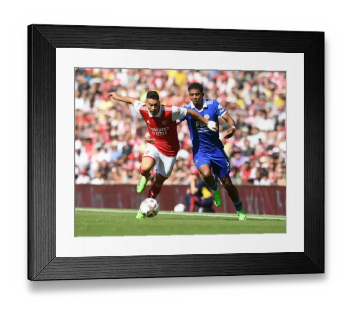 Framed Print : Arsenal vs Leicester: Martinelli vs Fofana Battle at Emirates Stadium (2022-23 Premier League)