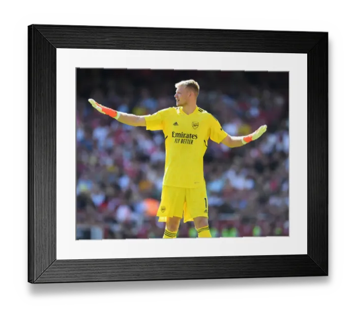 Framed Print : Arsenal's Aaron Ramsdale Makes Premier League Debut Against Leicester City at Emirates Stadium (2022-23)