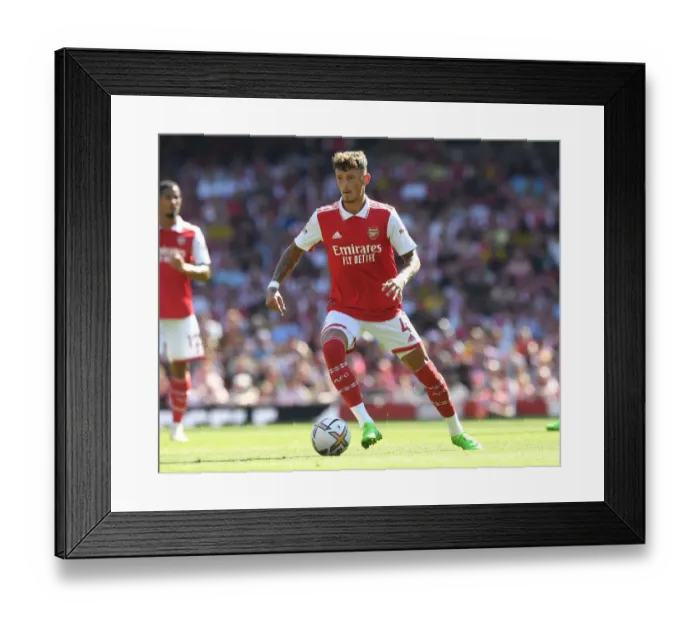 Framed Print : Arsenal's Ben White in Action: Arsenal vs. Leicester City (2022-23 Premier League)