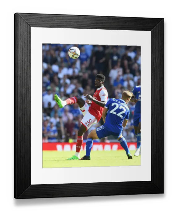Framed Print : Thomas Partey in Action: Arsenal vs Leicester City, Premier League 2022-23