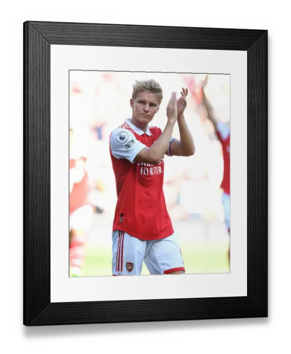 Framed Print : Arsenal's Martin Odegaard Celebrates with Fans after Arsenal v Leicester City Match, 2022-23 Premier League Framed Print : Arsenal's Martin Odegaard Celebrates with Fans after Arsenal v Leicester City Match, 2022-23 Premier League