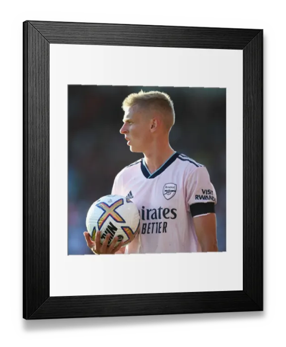 Framed Print : Zinchenko in Action: Arsenal vs. AFC Bournemouth, 2022-23 Premier League Framed Print : Zinchenko in Action: Arsenal vs. AFC Bournemouth, 2022-23 Premier League