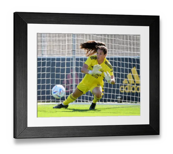 Framed Print : Arsenal Women: Training Intensely at Adidas Headquarters in Herzogenaurach, Germany Framed Print : Arsenal Women: Training Intensely at Adidas Headquarters in Herzogenaurach, Germany