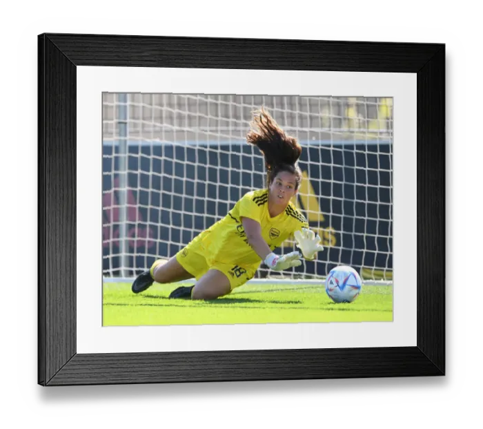 Framed Print : Arsenal Women Train at Adidas Facility in Germany Framed Print : Arsenal Women Train at Adidas Facility in Germany