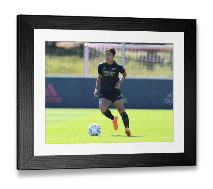 Framed Print : Arsenal Women Train at Adidas Facility in Germany: A Behind-the-Scenes Look