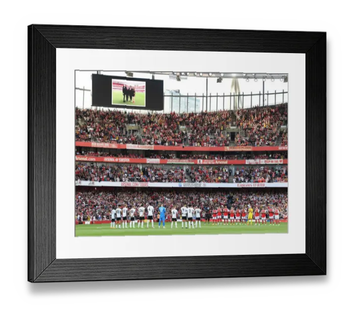 Framed Print : Arsenal Honors Groundsman Steve Braddock with Minutes Applause vs. Fulham, 2022-23 Premier League
