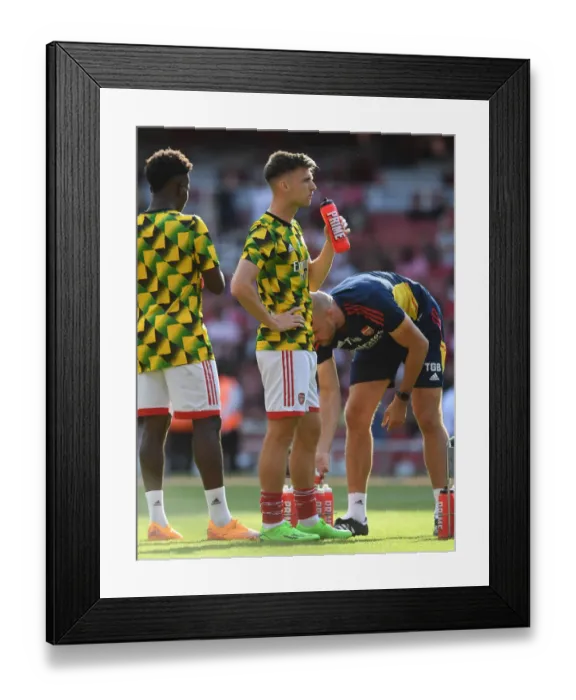 Framed Print : Arsenal's Kieran Tierney Gears Up for Arsenal v Fulham Premier League Clash (2022-23) Framed Print : Arsenal's Kieran Tierney Gears Up for Arsenal v Fulham Premier League Clash (2022-23)