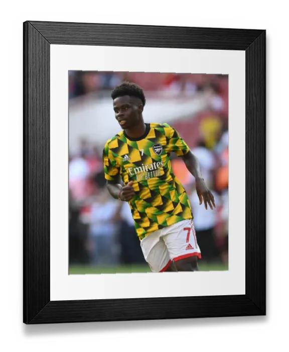 Framed Print : Arsenal's Bukayo Saka Gears Up: Arsenal FC vs Fulham FC, Premier League 2022-23