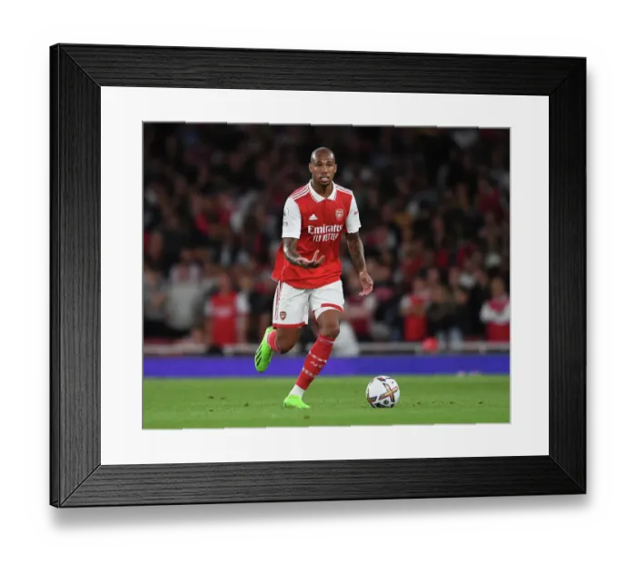 Framed Print : Gabriel Magalhaes in Action: Arsenal vs. Aston Villa, 2022-23 Premier League