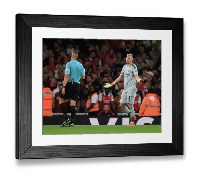 Framed Print : Arsenal's Aaron Ramsdale in Action Against Aston Villa - Premier League 2022-23