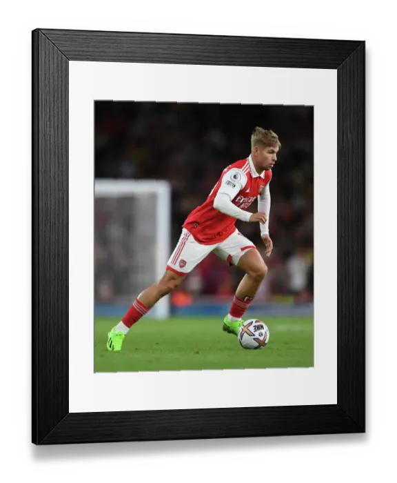 Framed Print : Emile Smith Rowe Shines: Arsenal's Dominant Display Against Aston Villa (August 2022)