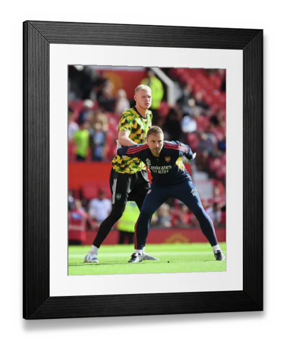 Framed Print : Arsenal's Ramsdale Gears Up for Manchester United Showdown in 2022-23 Premier League Framed Print : Arsenal's Ramsdale Gears Up for Manchester United Showdown in 2022-23 Premier League