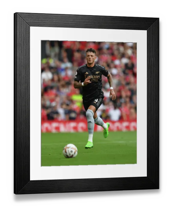Framed Print : Arsenal's Ben White Stands Strong: Premier League Showdown vs Manchester United (2022-23) Framed Print : Arsenal's Ben White Stands Strong: Premier League Showdown vs Manchester United (2022-23)