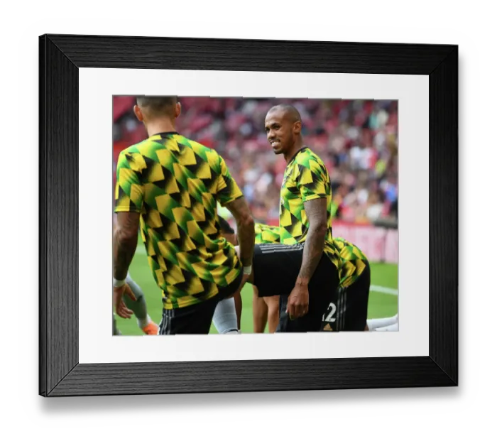 Framed Print : Gabriel Magalhaes Gears Up: Manchester United vs. Arsenal FC, Premier League 2022-23