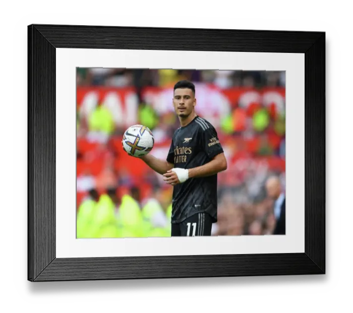 Framed Print : Martinelli in Action: Manchester United vs. Arsenal, Premier League 2022-23 Framed Print : Martinelli in Action: Manchester United vs. Arsenal, Premier League 2022-23