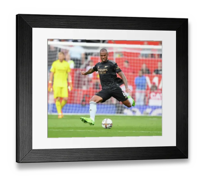 Framed Print : Gabriel vs Manchester United: Arsenal Star Faces Off in Premier League Clash (2022-23) Framed Print : Gabriel vs Manchester United: Arsenal Star Faces Off in Premier League Clash (2022-23)