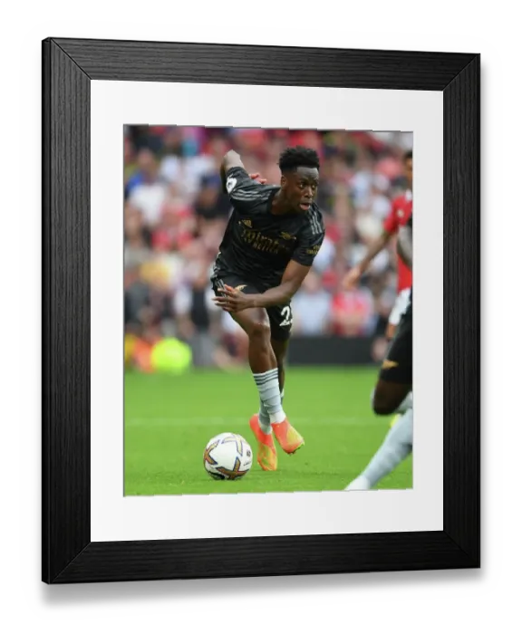 Framed Print : Manchester United vs Arsenal: Clash in the Premier League (2022-23)
