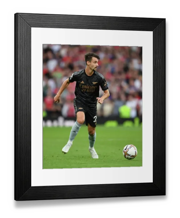 Framed Print : Arsenal's Fabio Vieira Faces Off Against Manchester United in Premier League Showdown (2022-23)