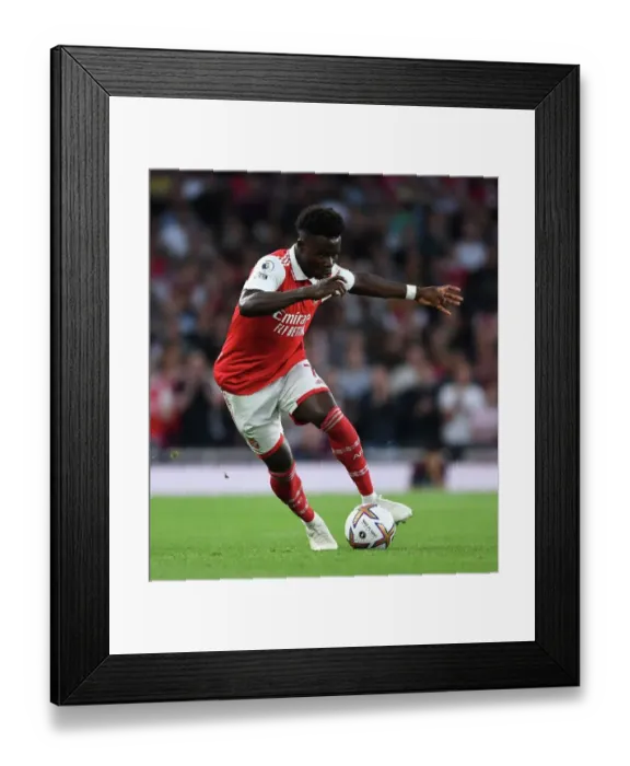 Framed Print : Arsenal's Bukayo Saka in Action: Arsenal vs. Aston Villa, 2022-23 Premier League