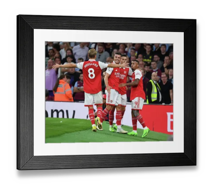 Framed Print : Gabriel Jesus Scores First Arsenal Goal: Arsenal FC Triumphs Over Aston Villa in 2022-23 Premier League Debut Framed Print : Gabriel Jesus Scores First Arsenal Goal: Arsenal FC Triumphs Over Aston Villa in 2022-23 Premier League Debut