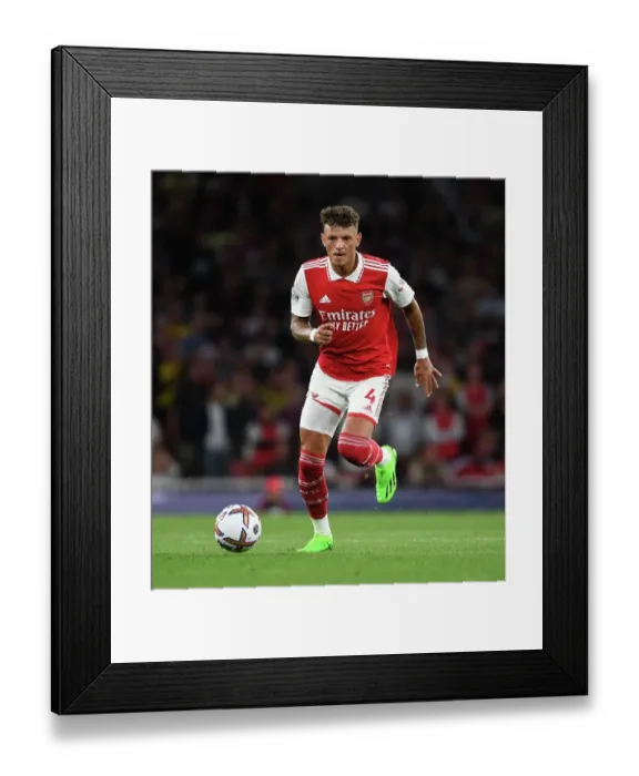Framed Print : Arsenal vs Aston Villa: Ben White in Action at Emirates Stadium (2022-23 Premier League) Framed Print : Arsenal vs Aston Villa: Ben White in Action at Emirates Stadium (2022-23 Premier League)