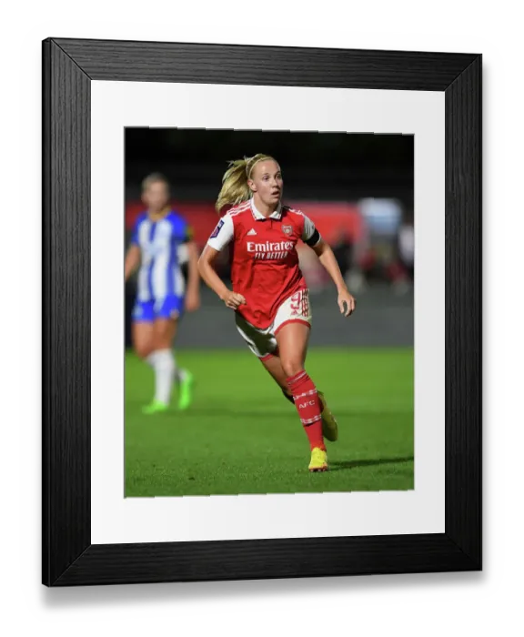 Framed Print : Arsenal Women vs Brighton & Hove Albion Women: Barclays WSL Showdown at Meadow Park