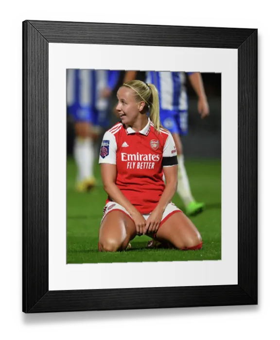 Framed Print : Arsenal's Beth Mead Shines: Arsenal WFC Dominates Brighton in FA WSL Match