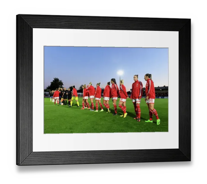 Framed Print : Arsenal Women: McCabe and Miedema Lead the Line-Up Against Brighton & Hove Albion in FA WSL