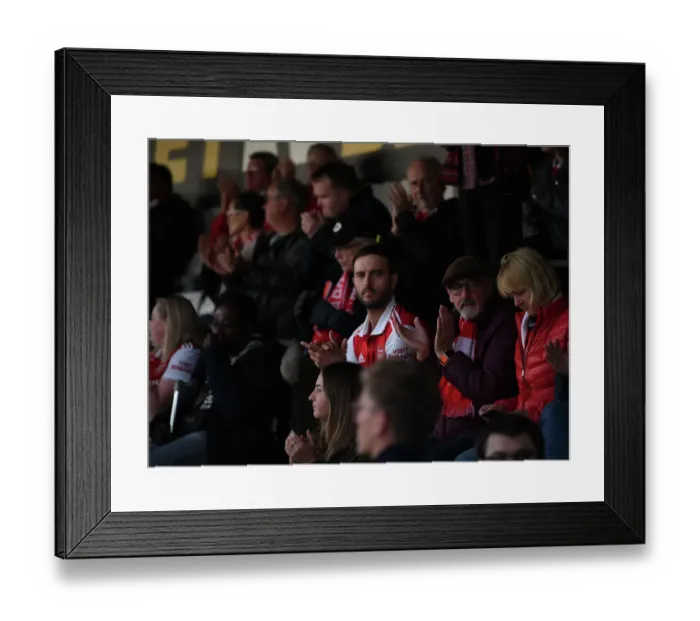 Framed Print : Arsenal Women vs Brighton & Hove Albion Women: Exciting FA WSL Showdown at Meadow Park (2022-23)