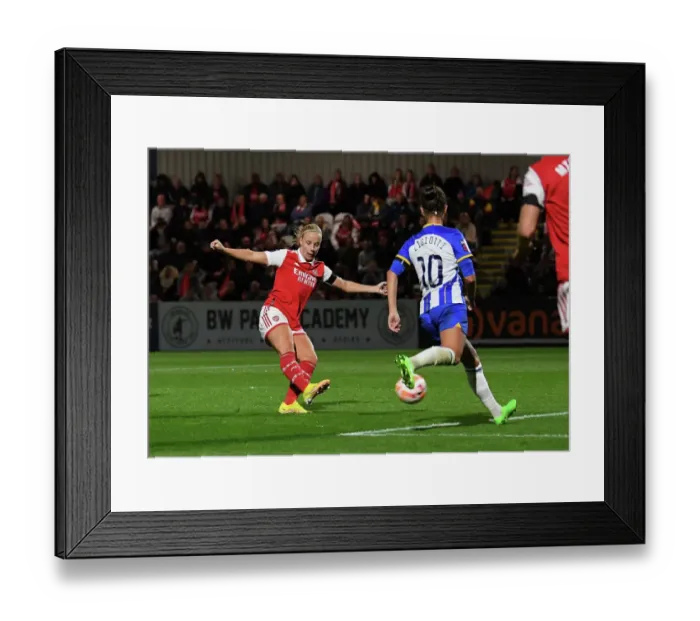 Framed Print : Arsenal Women Triumph Over Brighton & Hove Albion Women in FA WSL Showdown: Beth Mead Scores the Decisive Goal
