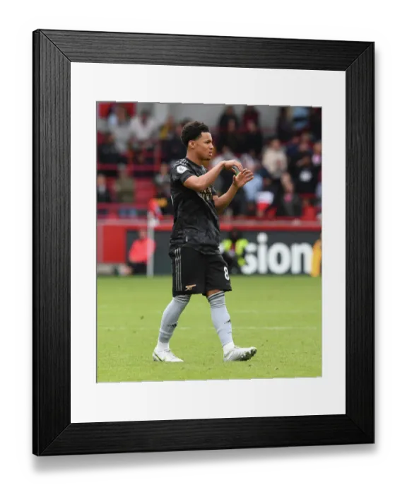 Framed Print : Arsenal's Ethan Nwaneri Shines in Brentford Showdown - Premier League 2022-23 Framed Print : Arsenal's Ethan Nwaneri Shines in Brentford Showdown - Premier League 2022-23