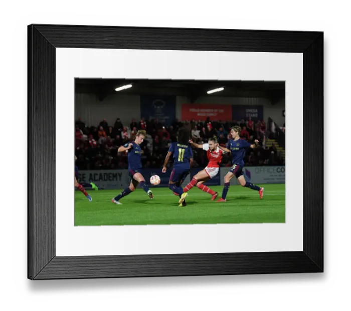 Framed Print : Arsenal vs Ajax: Vivianne Miedema Faces Off in UEFA Women's Champions League Qualifier Framed Print : Arsenal vs Ajax: Vivianne Miedema Faces Off in UEFA Women's Champions League Qualifier