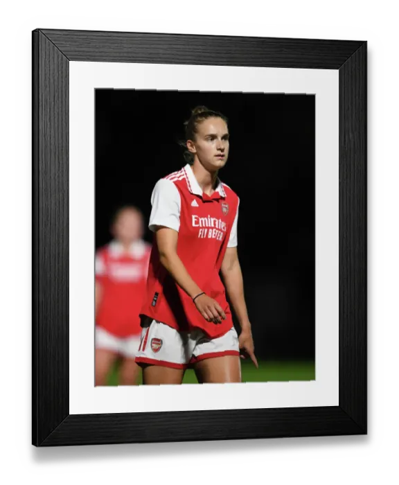 Framed Print : Vivianne Miedema: Arsenal Star in Action against Ajax in UEFA Women's Champions League Qualifier (2022)