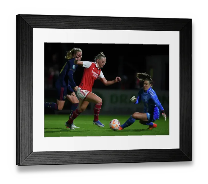 Framed Print : Arsenal vs Ajax: Battle of Stars in Women's Football - Blackstenius vs Kop
