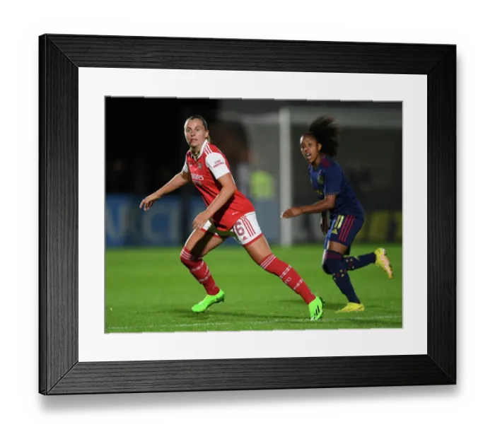 Framed Print : Arsenal Women vs Ajax Women: UEFA Women's Champions League Second Qualifying Round First Leg (2022-23) Framed Print : Arsenal Women vs Ajax Women: UEFA Women's Champions League Second Qualifying Round First Leg (2022-23)
